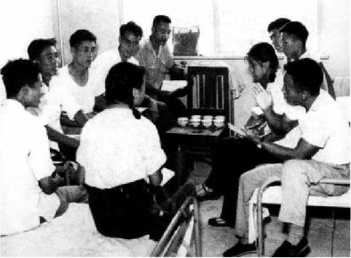 中国人“吃*片鸦**”才能造火箭？聂海胜：我们吃椒麻鹅和宫保鸡丁