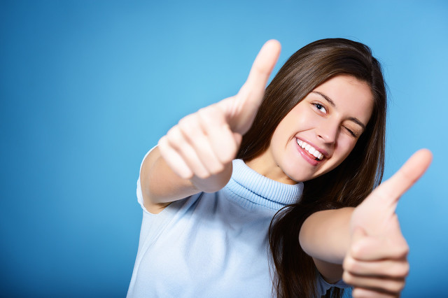 跟同事关系不好怎么相处,不会说话不会和同事相处怎么办