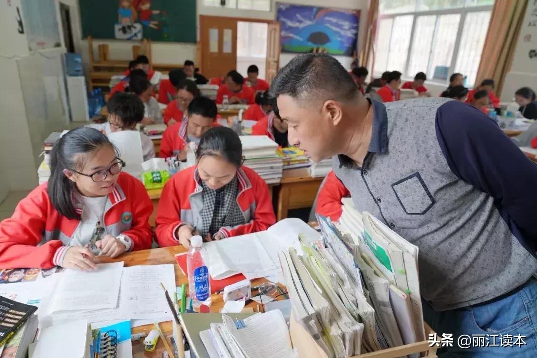 今年高考丽江有个班竟考上了1个清华2个北大！揭秘宁蒗海安班……