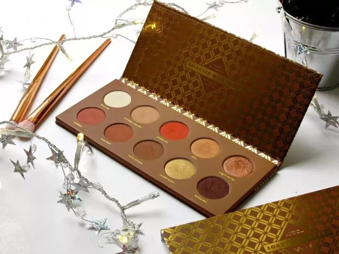 火遍小红书零差评！这几款眼影简直美到犯规！太适合秋冬用了~