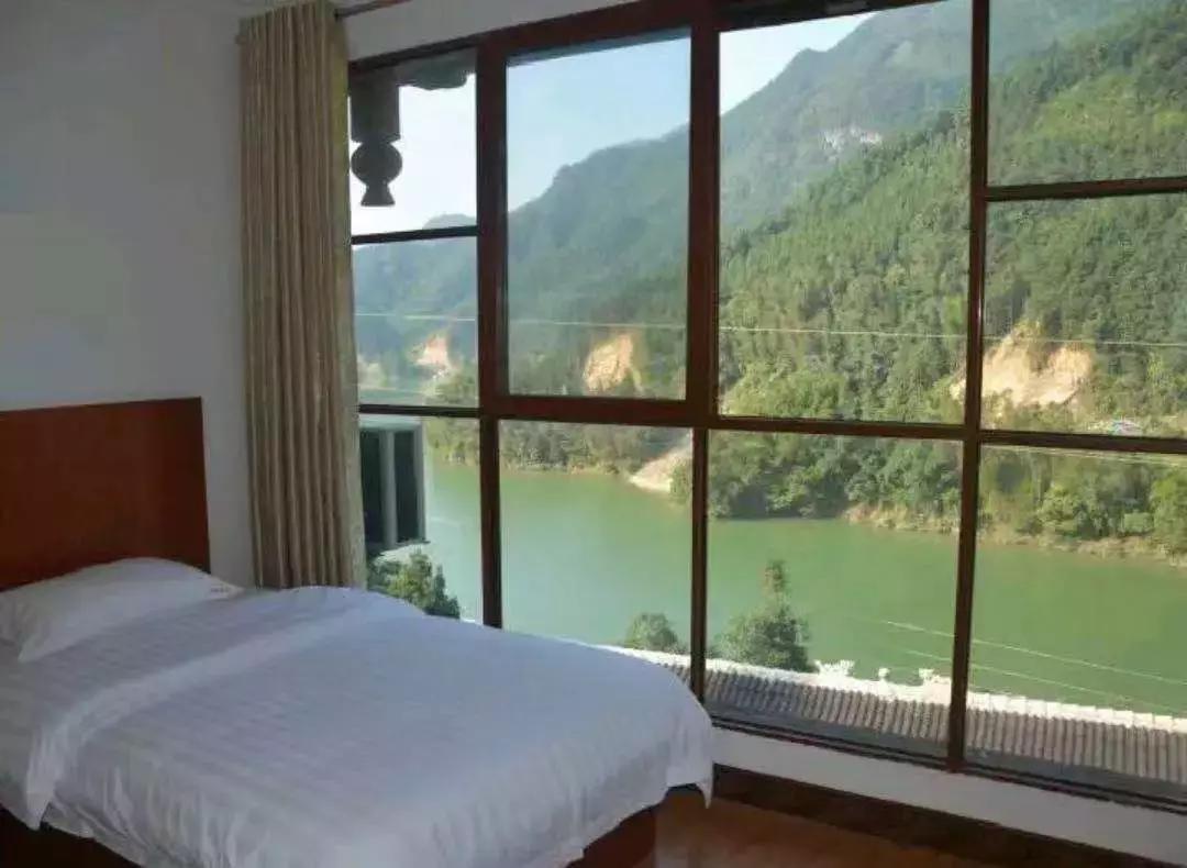 柳州风景好适合待在家的民宿,人生要住一次七星酒店