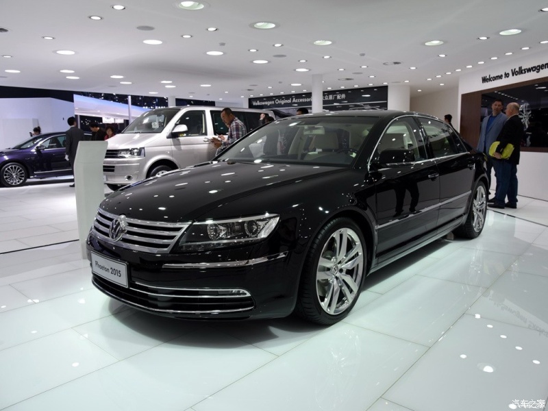 德累斯顿铜雕塑,德累斯顿的国宝级建筑