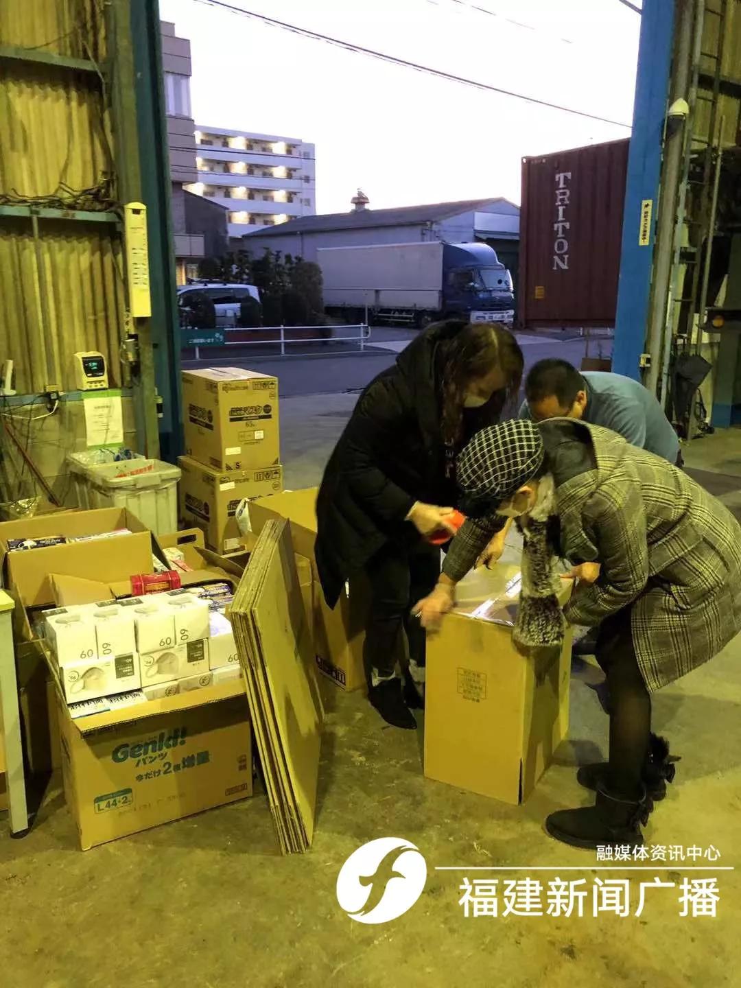 大量口罩寄到国外,112万只医用口罩漂洋过海