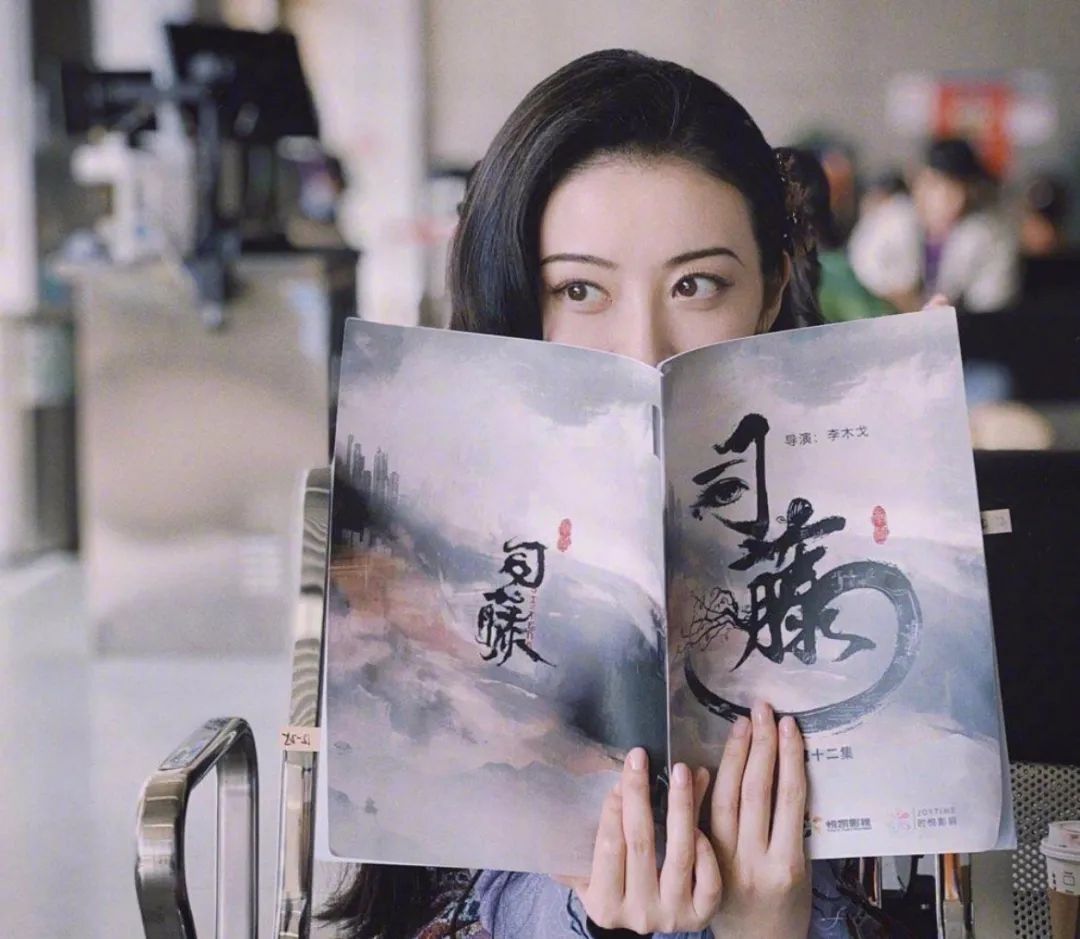 景甜眉毛属于什么眉形,景甜粗眉跟细眉的区别