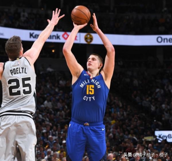 新赛季谁是制霸油漆区的霸主,成为掀翻小球时代联盟第一中锋?