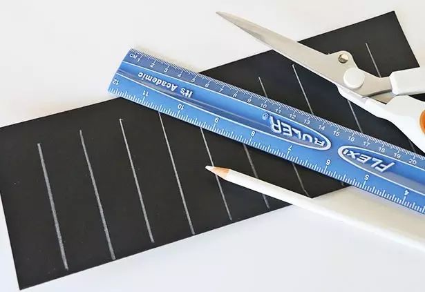 迎接新年的剪纸灯笼,做灯笼来点过年的气氛吧