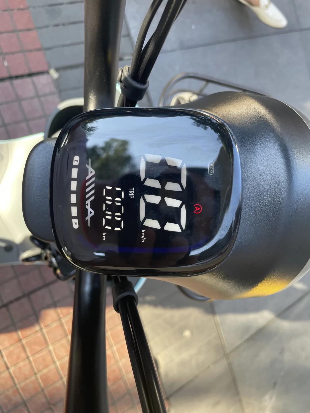 骑上小熊引擎迷你GO：2499，不烧骨油