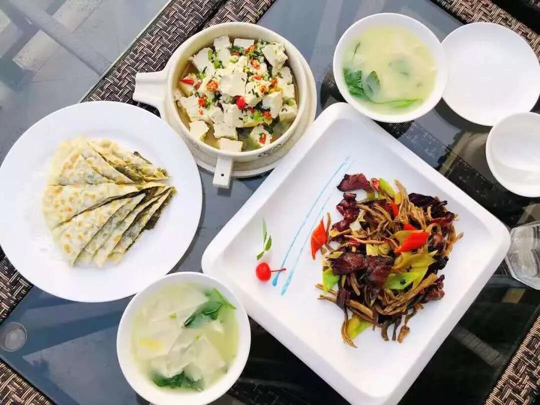 栾川湖景民宿,栾川森林氧吧民宿