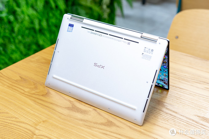 戴尔xps13-7390什么显卡,戴尔xps139365二合一