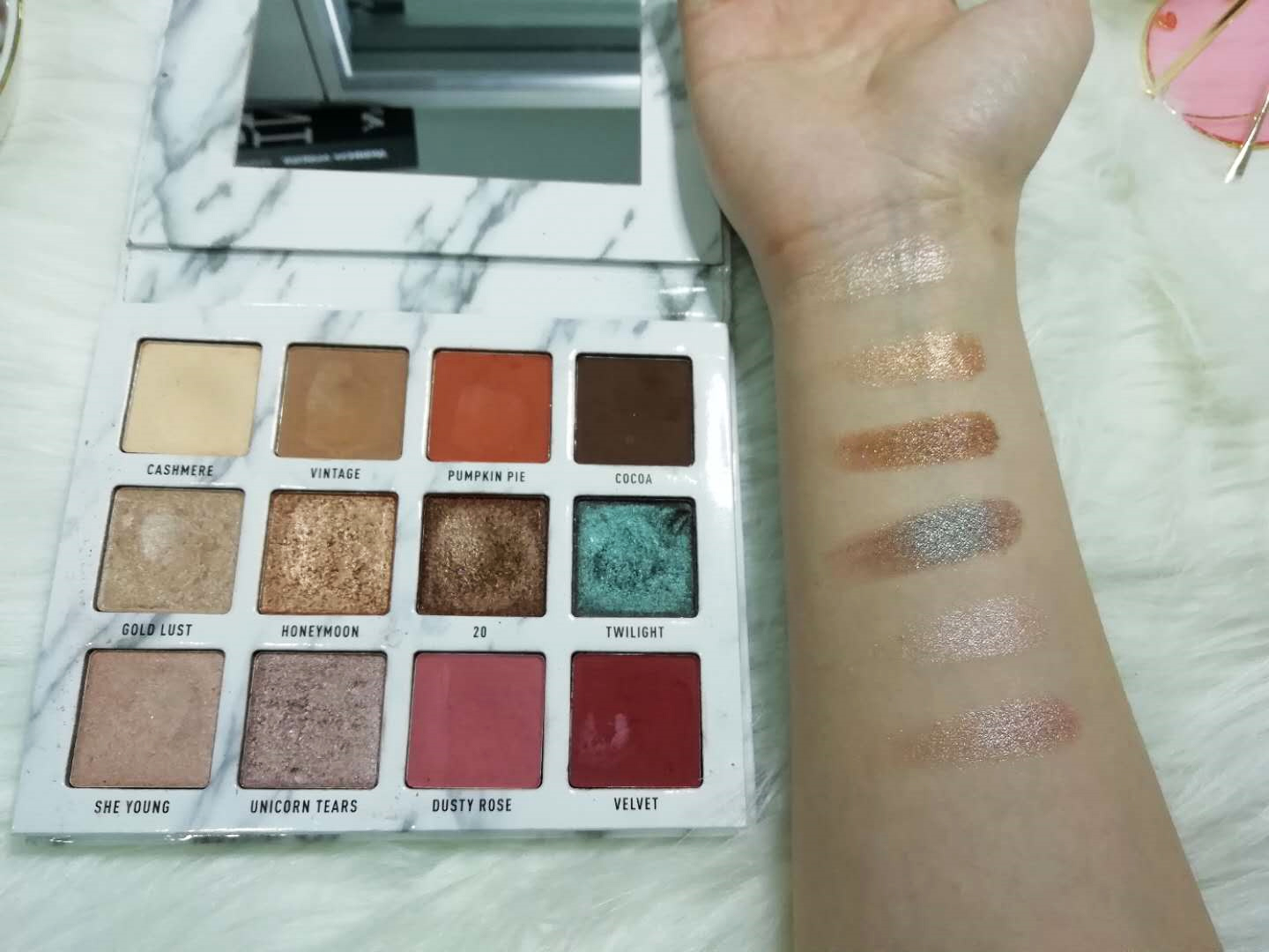 vm晶石眼影01号色,VM大理石眼影盘正品