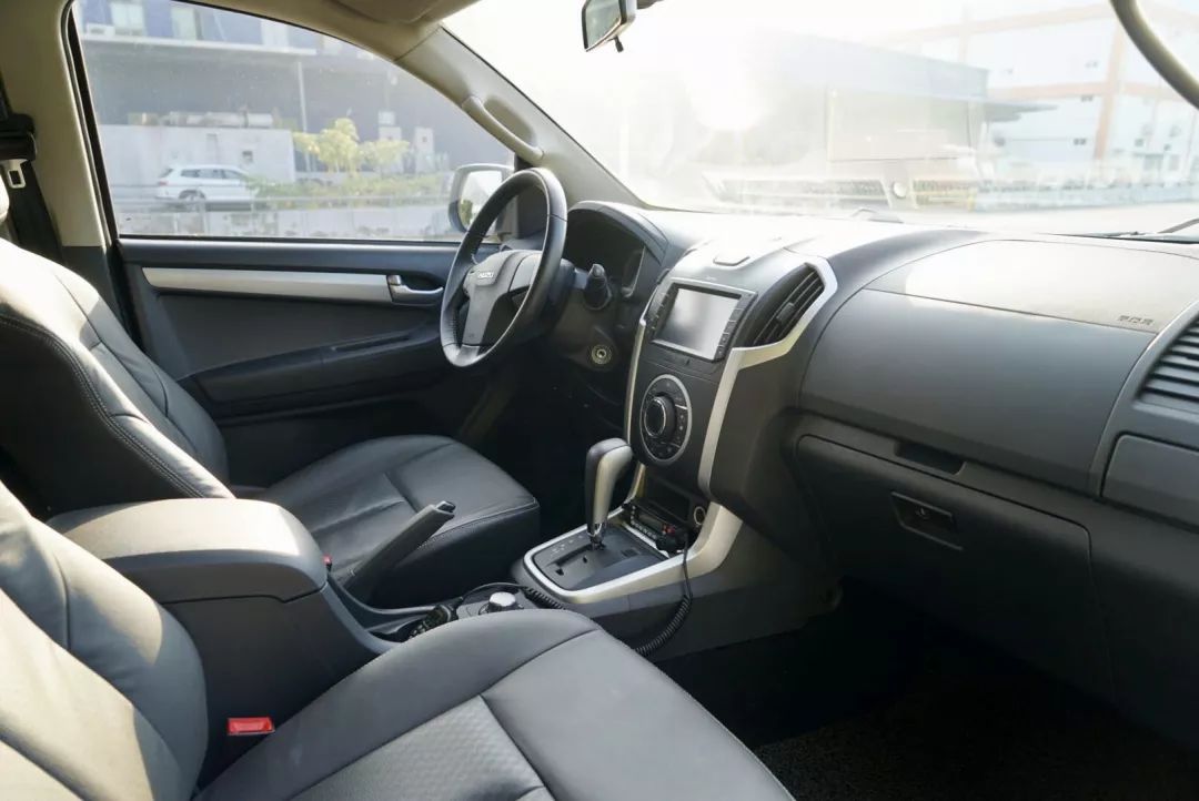 二手改装硬派越野能买吗,二手越野车越来越不值钱