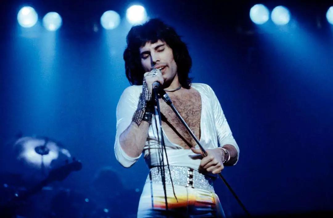 这部摇滚音乐传记电影,居然把我看哭了?