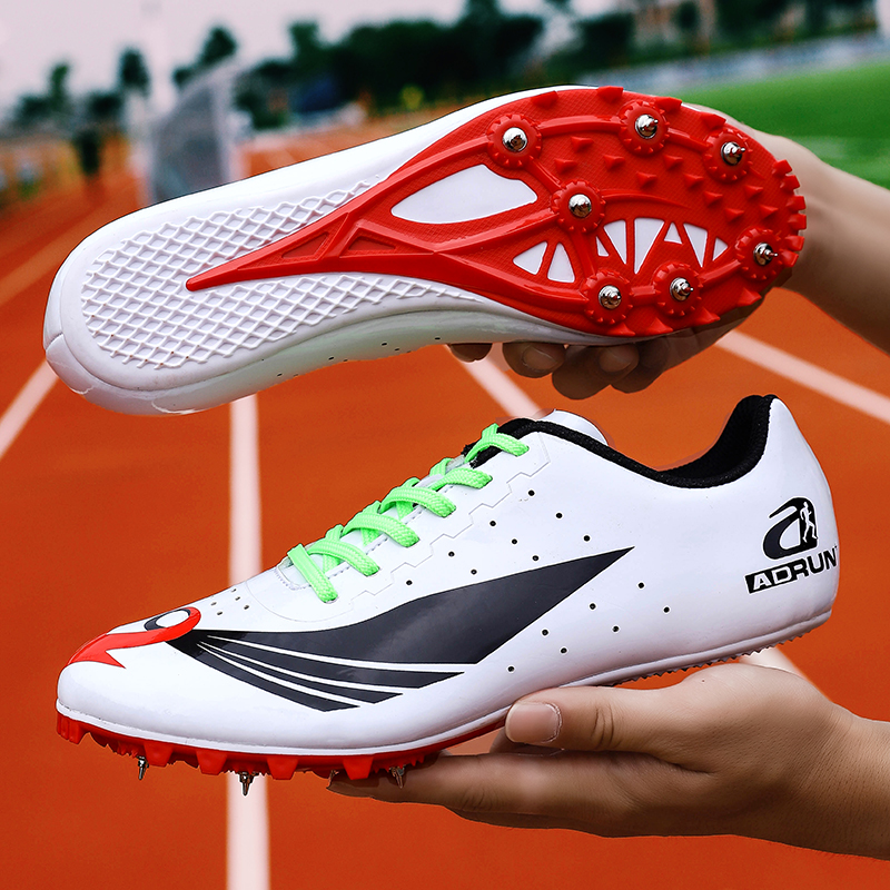 钉鞋跑步技巧,钉鞋跑步跟普通鞋跑步有什么区别