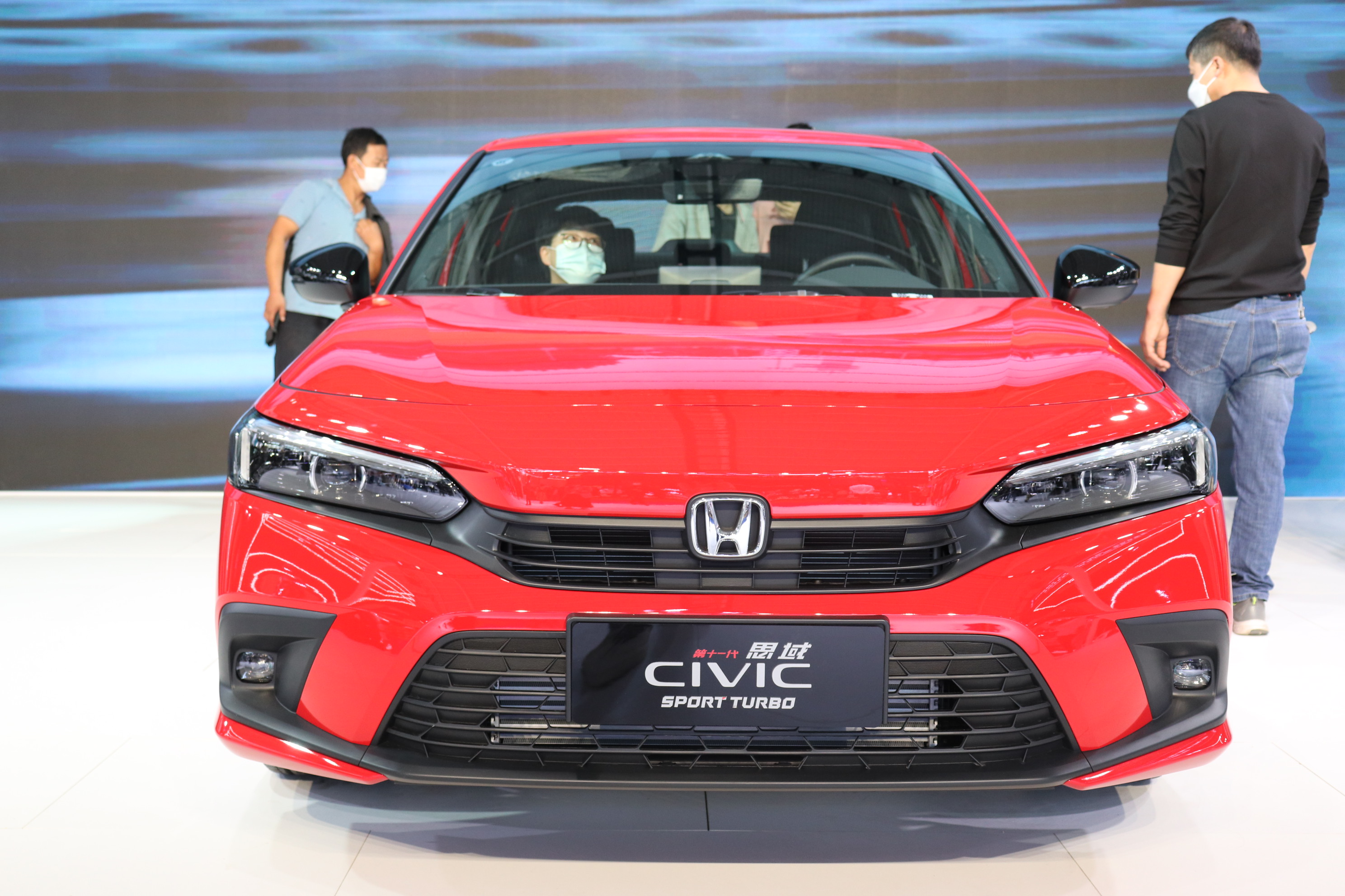 究竟是无懈可击，还是徒有虚名？体验新款本田思域有感