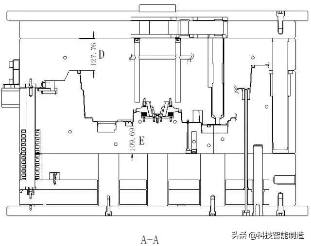 汽车灯壳模具设计,汽车大灯灯罩制作模具