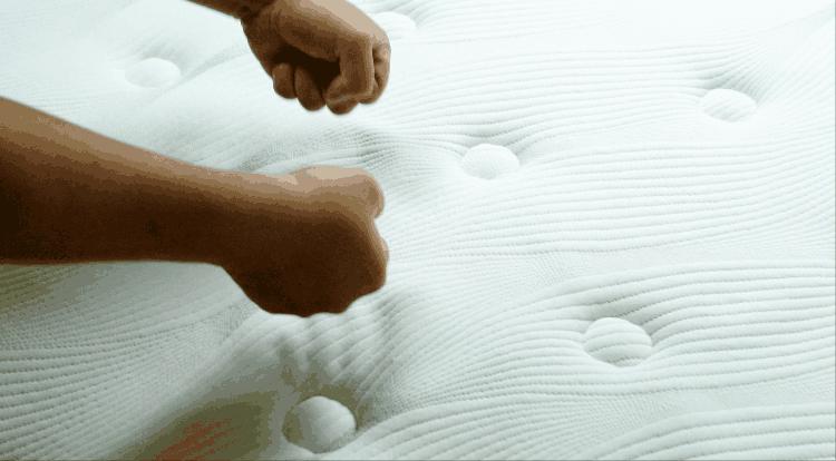 床垫是弹簧床垫好还是乳胶床垫好,床垫选弹簧床垫还是记忆棉床垫