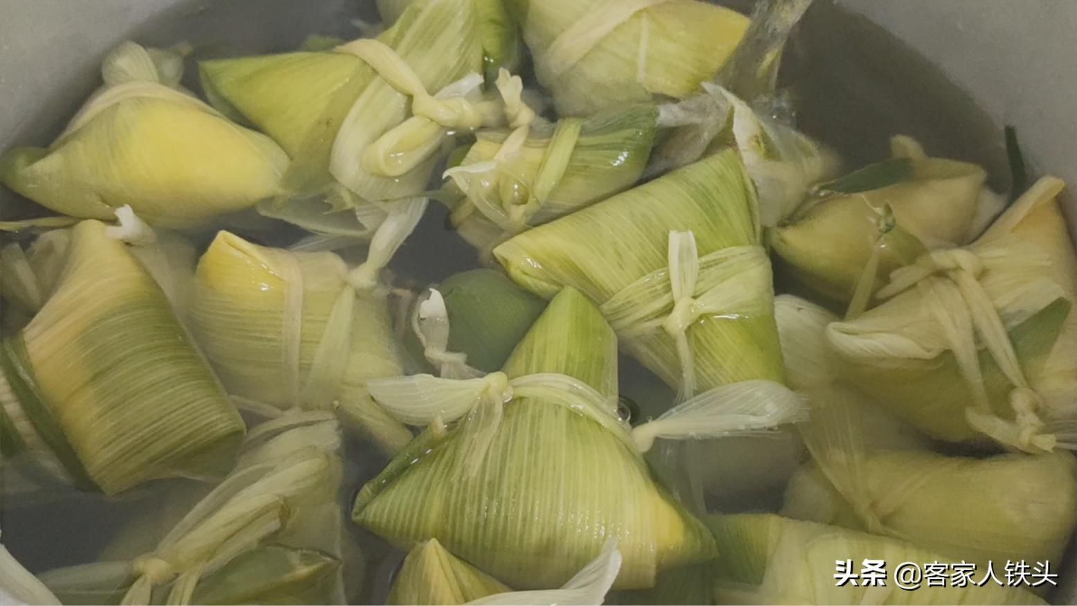 端午节粽子有新吃法，独特口味口感好，味道香浓一次吃5个也不腻