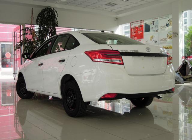 丰田致享实测油耗多少升,丰田致享和卡罗拉1.2t哪个更省油