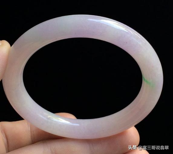 春带彩糯种手镯价格,购买手镯常识大全