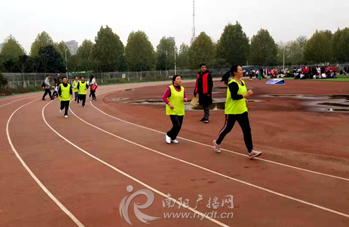 跳绳三十秒决赛,30秒双摇跳绳冠军