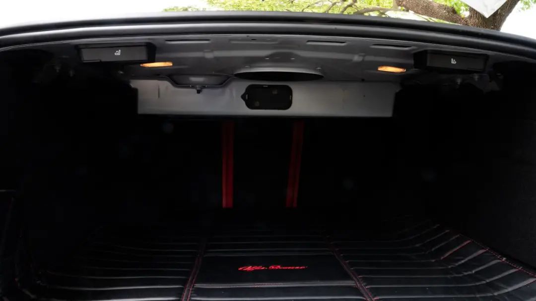 意大利风情满载的阿尔法罗密欧Giulia,还有个名字叫做“勇气”