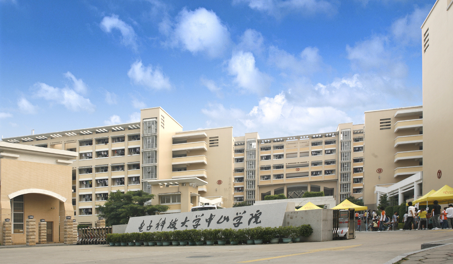 高校建设新校区，警惕变种“独立学院”的出现，你们认为呢？