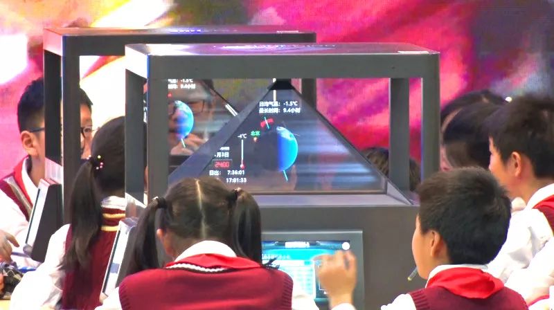 第六届小学科学特级教师论坛,东方教具参展81届教具装备会