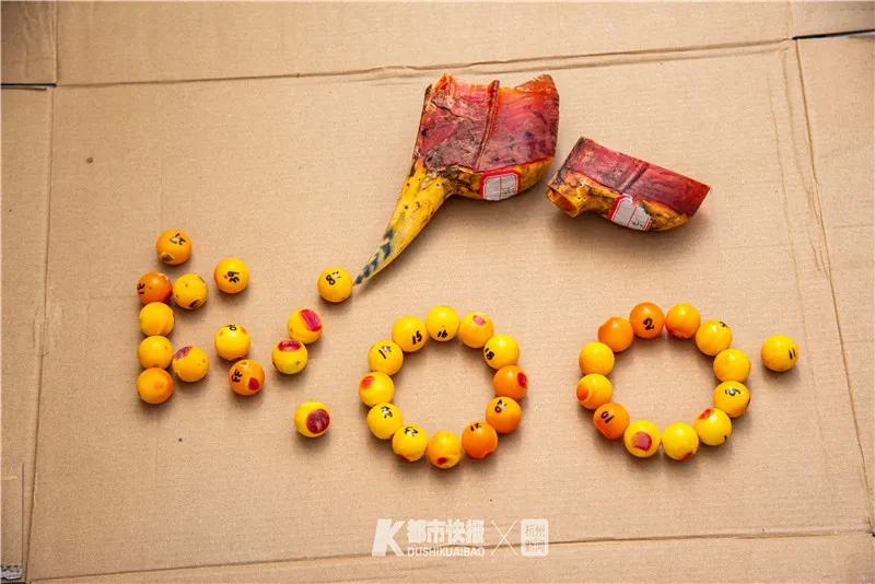 文玩界的一红二黑三白有什么功效,文玩中的一红二黑三白是什么