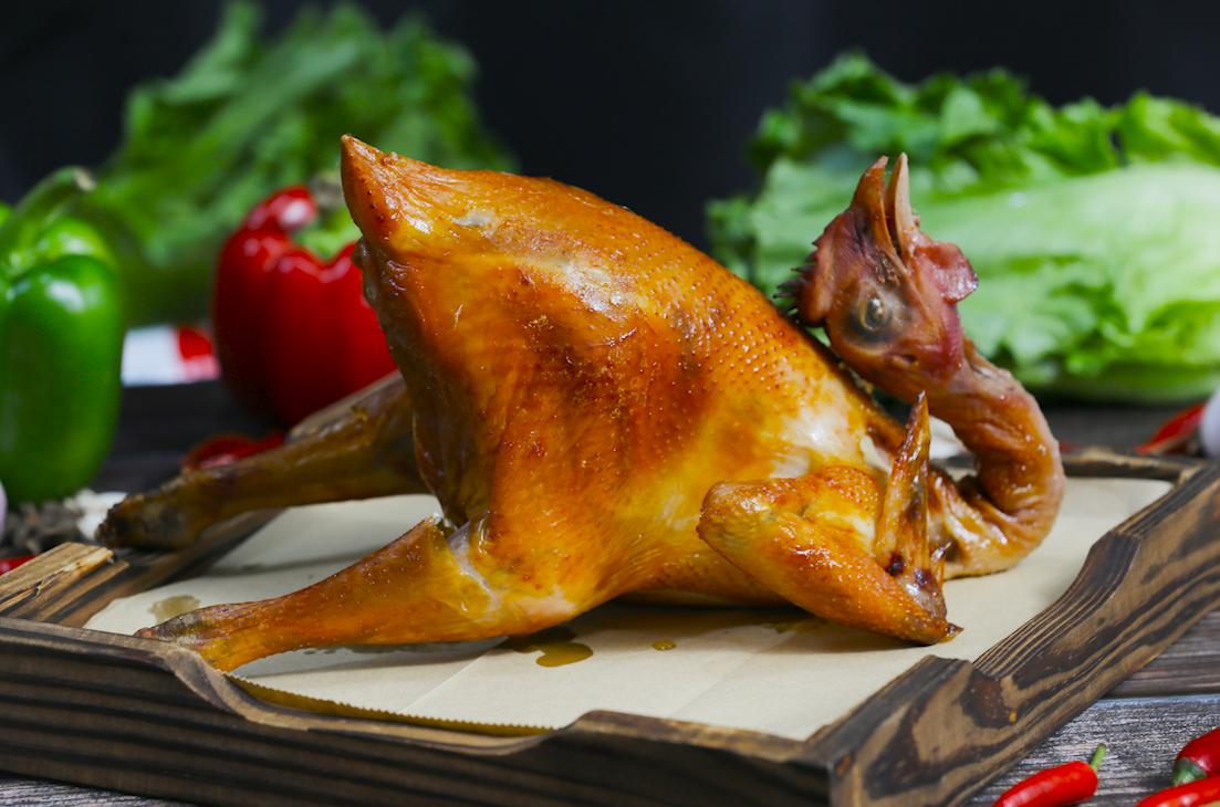 这才是真正的烤鸡做法简单还入味,烤鸡皮怎么红亮
