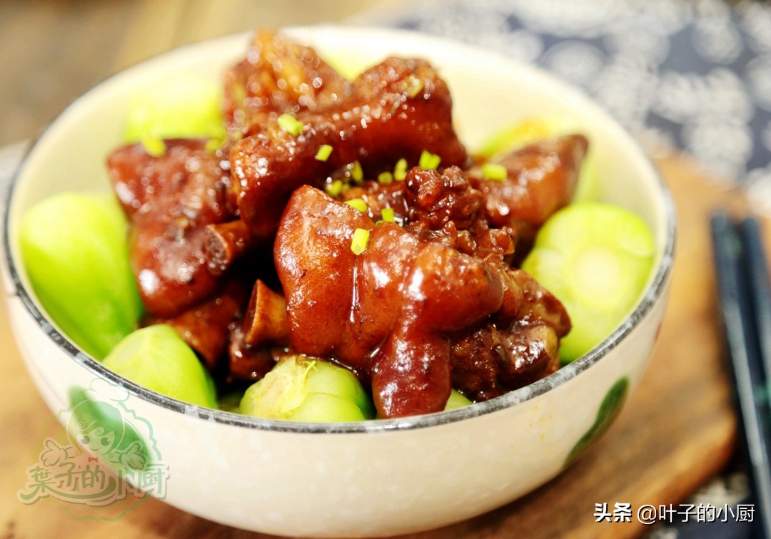 猪蹄炖好后有很大腥味怎么解决,做熟的猪蹄有腥味怎么补救