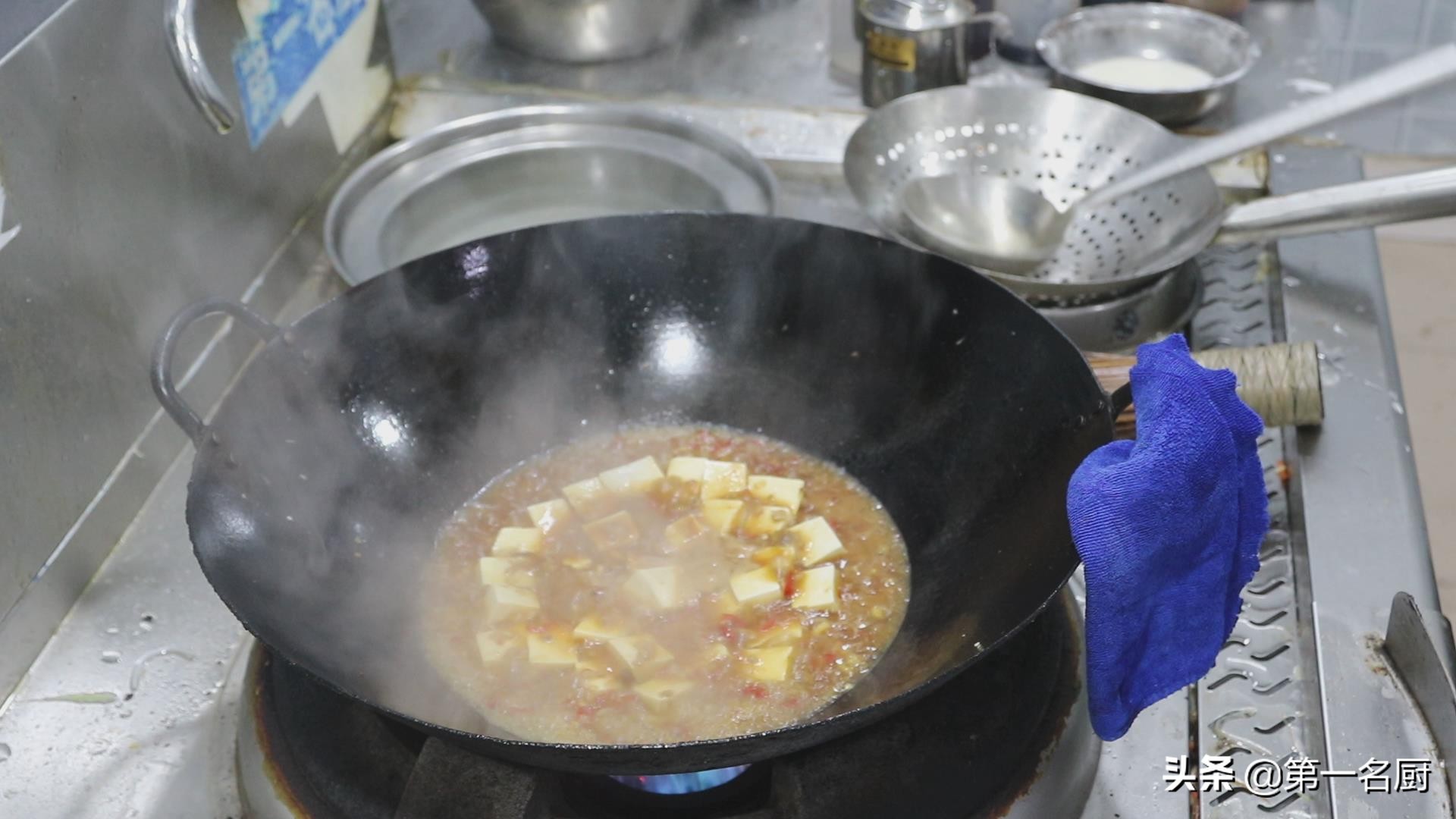 豆腐这样做筋道入味超下饭,豆腐这样做超级下饭