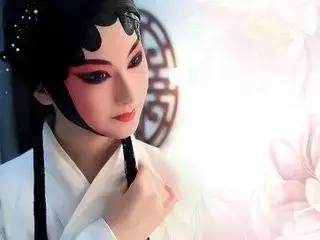 关于风花雪月的诗句,风花雪月的诗句简短又唯美