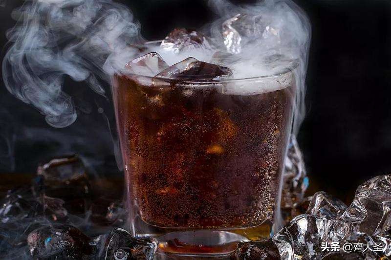 夏天必备解暑神器测评,炎炎夏日最好的解暑神器就是简单