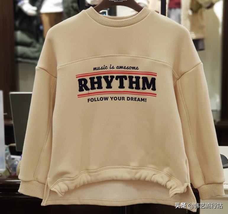 童装款式流行趋势调查,看好韩版童装的个性与活力