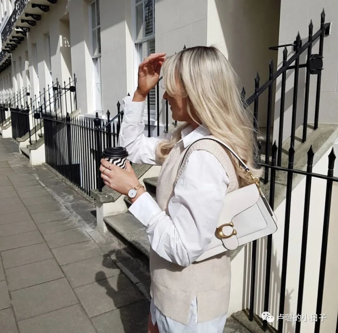 要说高级感的包，标配一定是白色包