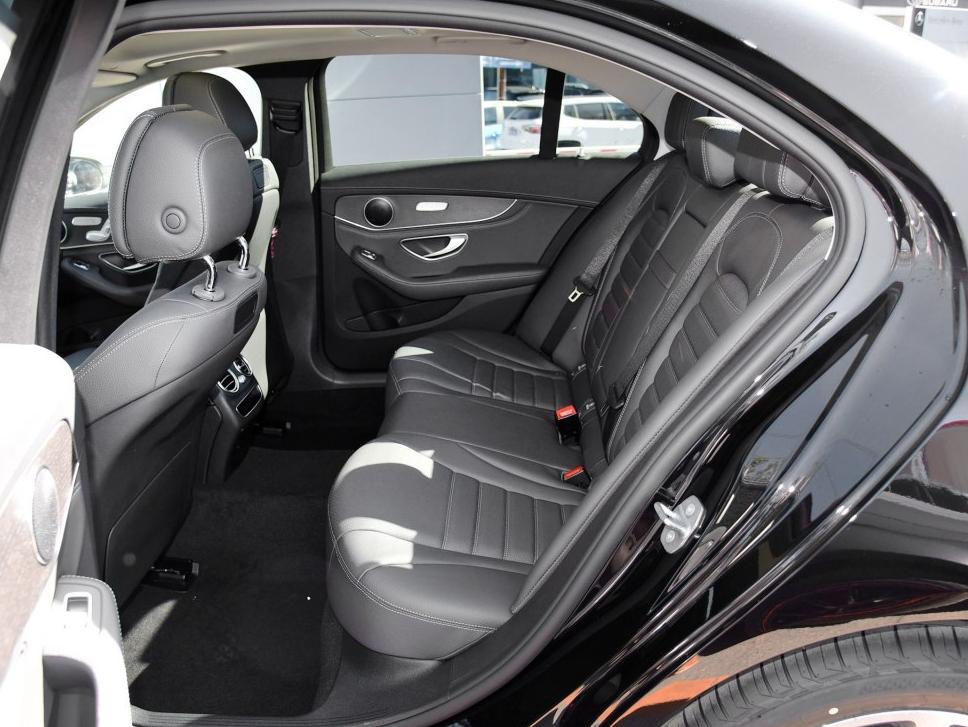 4S店员工说说，小S之称的C怎么样？