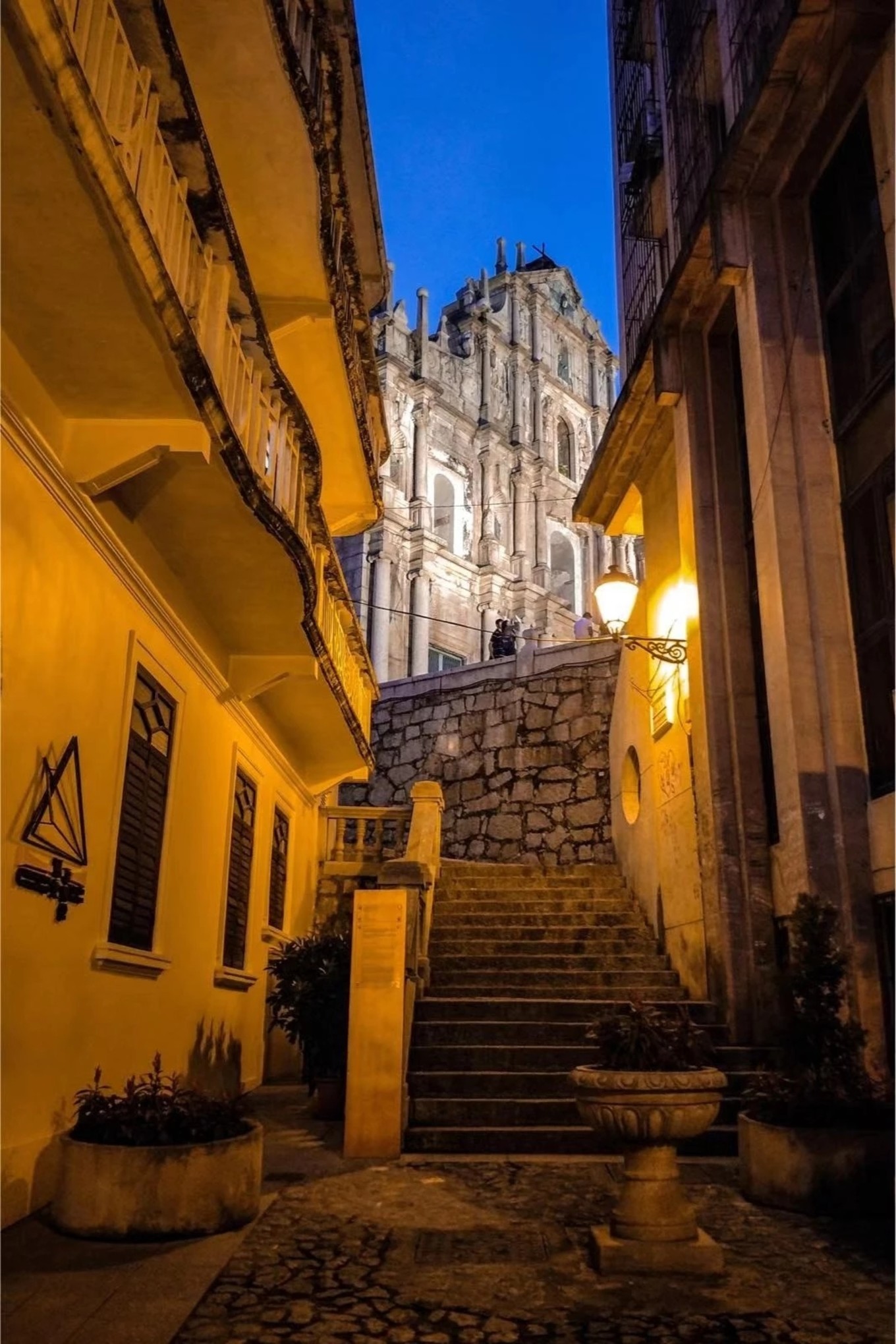 恋上世纪风情澳门，迷醉新葡京酒店