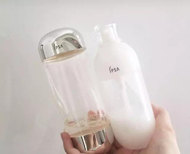 美白水乳套装日本排行榜前十名,口碑美白水乳盘点这5款超推荐