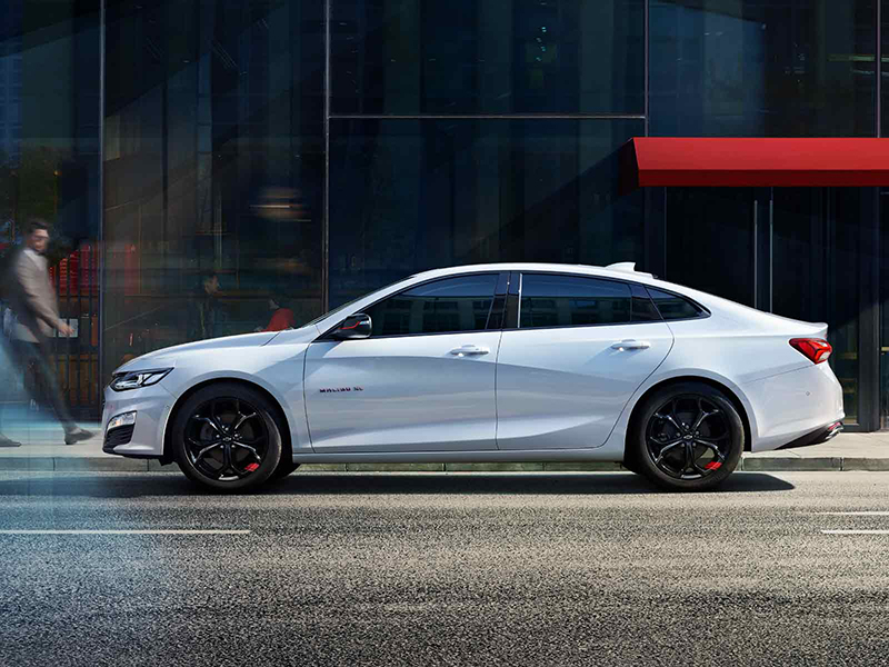 科鲁泽19款和起亚k3哪个好,起亚k3与雪佛兰科鲁泽哪个好