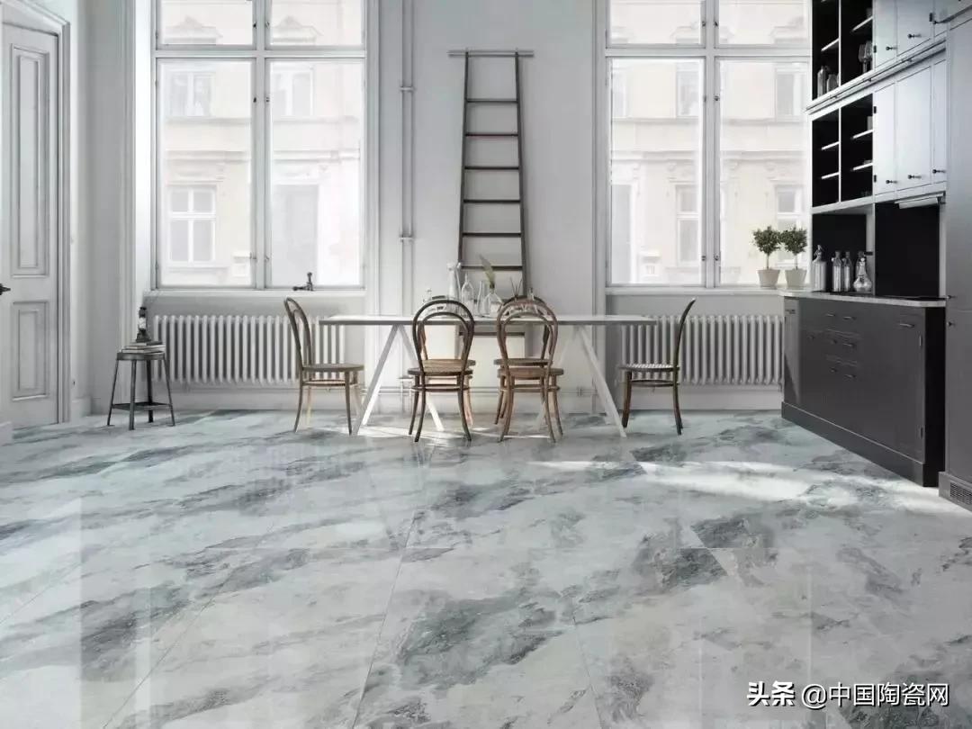 抛釉砖和瓷抛砖哪个性价比高,各品牌瓷砖卖的都是抛釉砖