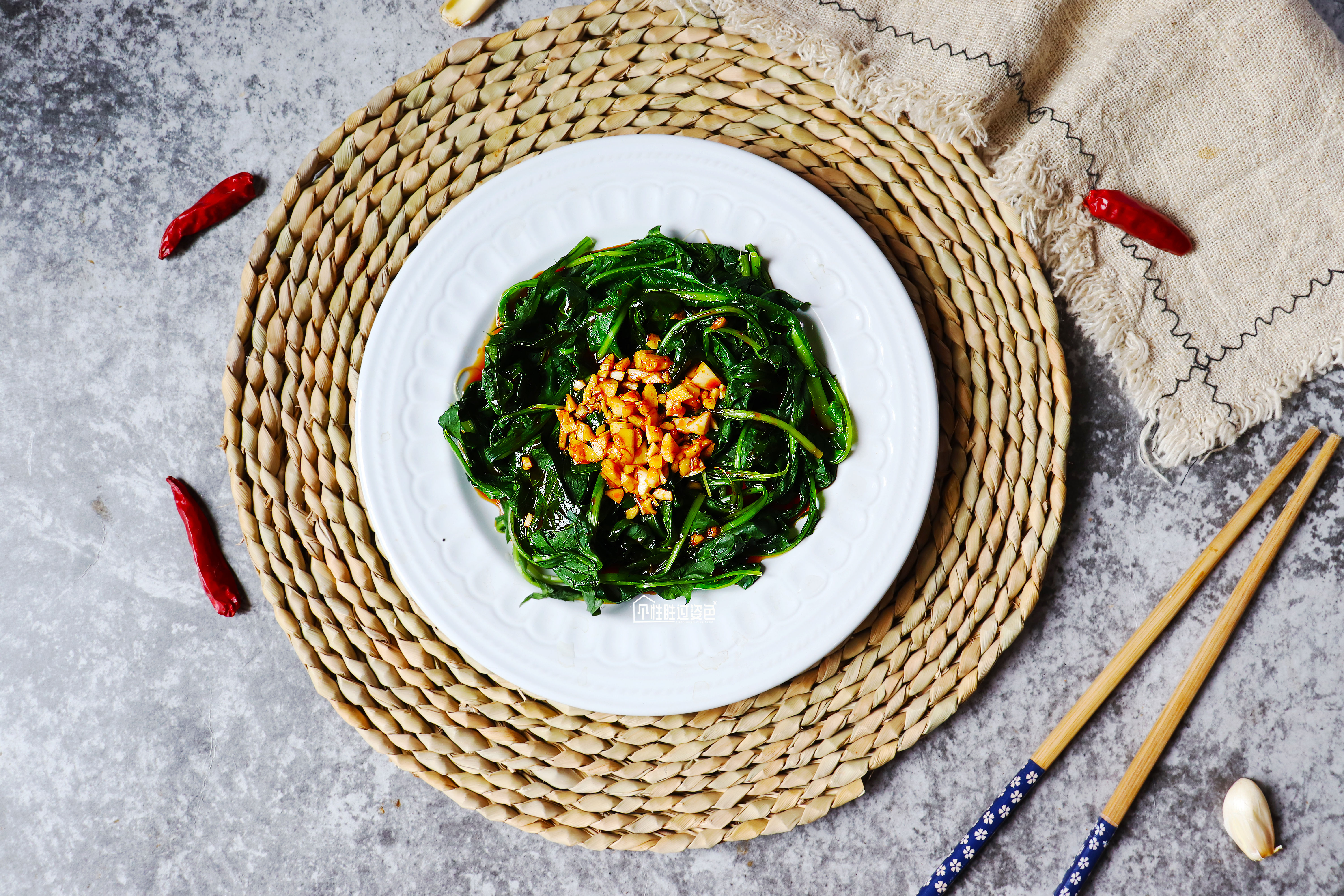 新鲜的蒲公英怎么做来下火,夏天这菜别错过清热消暑