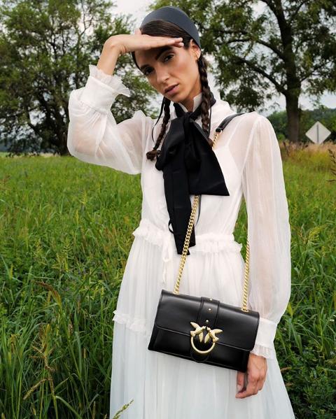 pinko燕子包怎么500块都能买到了,pinko黑色翅膀燕子包2018年款