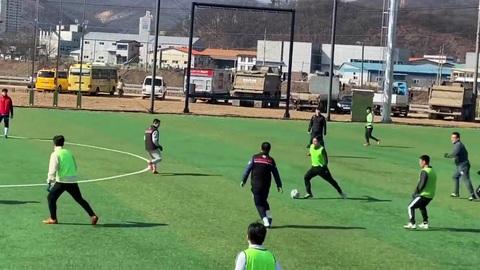 和韩国人踢足球,和韩国人踢足球的感受