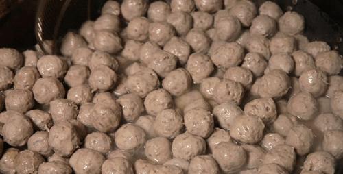 潮汕正宗牛肉丸百年祖传手法,潮汕纯手打纯牛肉丸第一名