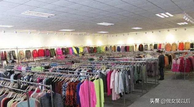 开服装店一年12个月该怎样进货,服装店老板都是怎么进货的