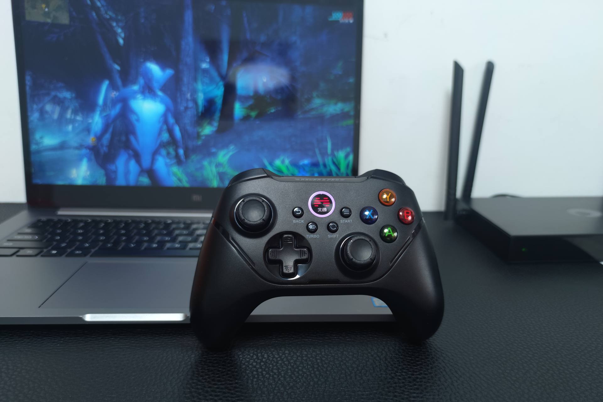 北通阿修罗2pro上手体验，双背键突破手速，畅玩PC电视多平台