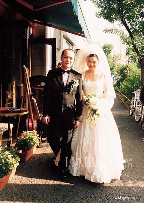 这位潮商创建自己的商业王国，娶了香港的“梦露”，羡煞旁人
