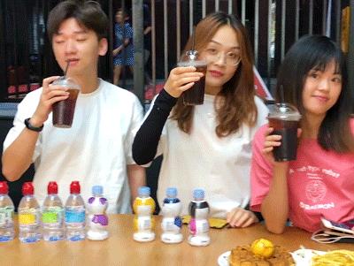 滑滑梯和蹦床乐园,弹力空间蹦床滑梯