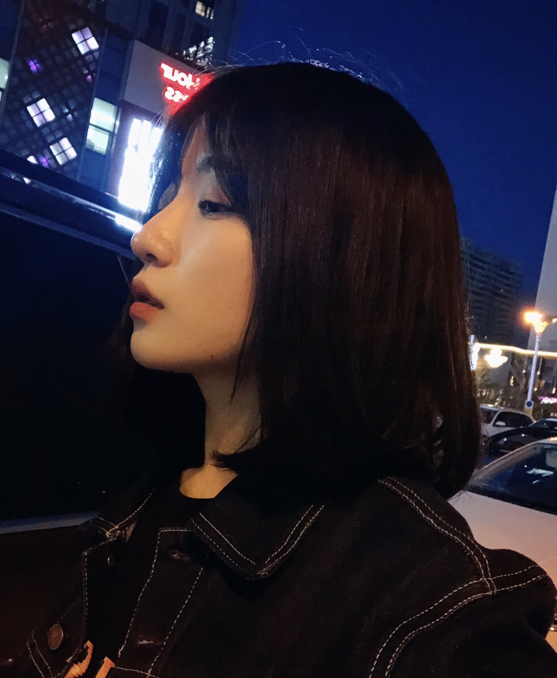 什么样的假发好戴又逼真,什么价位的假发戴着逼真