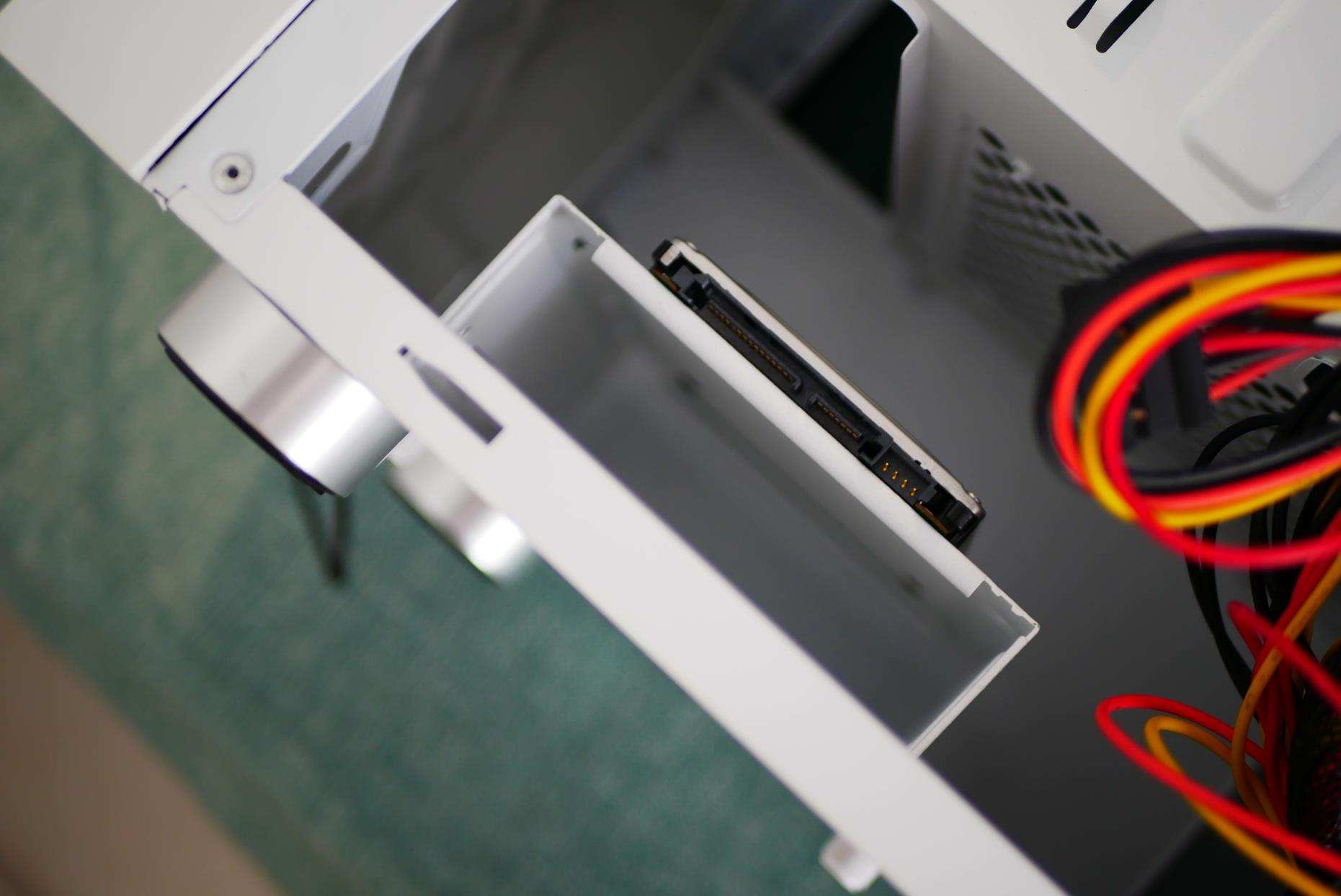 光愈2是什么机箱,光愈2机箱装什么风扇